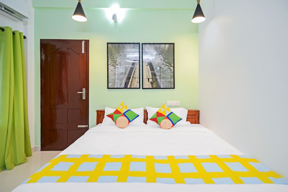 POP HOME 63772 Budget Stay, Airport Trivandrum, Trivandrum