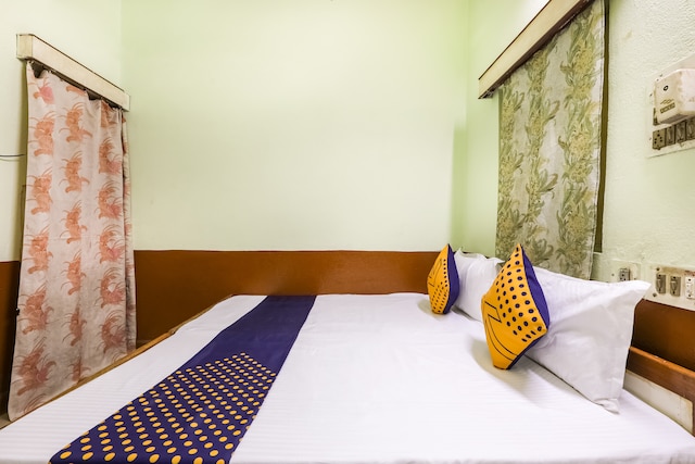 SPOT ON Hotel Chetna