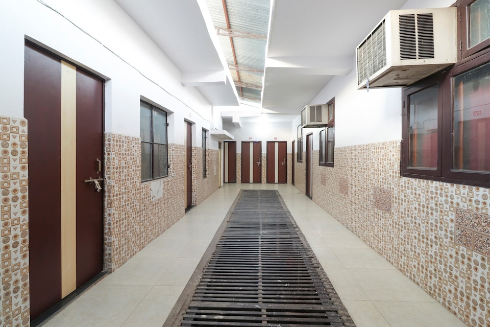 Collection O 63778 Mla Guest House , New High Court Lucknow, Lucknow