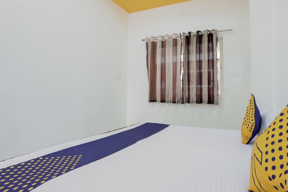 SPOT ON 63779 Mp Residency , Ujjain Indore Road, Ujjain