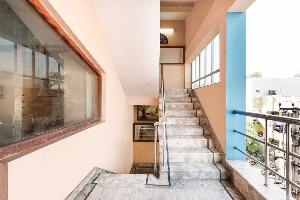 SPOT ON Vaasthu Inn, Transit Vizag, Visakhapatnam