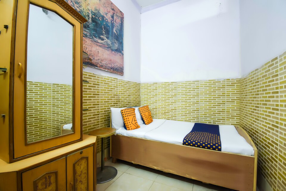 SPOT ON 63795 Hotel Samrat, Sirsa, Sirsa