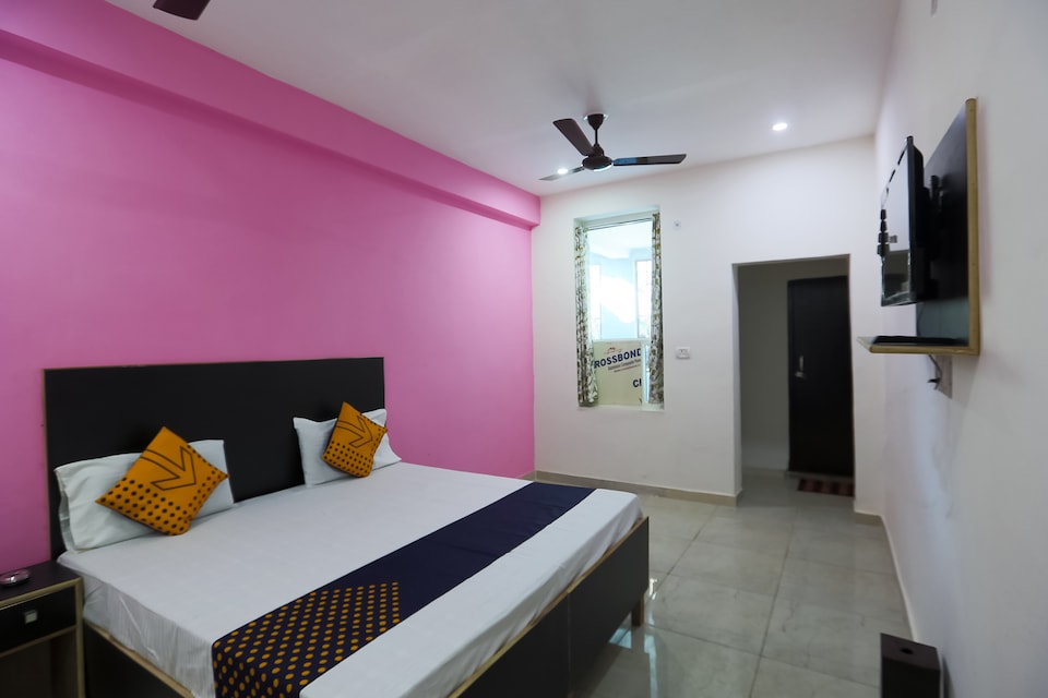 SPOT ON Hotel Green Hill, Bhiwadi, Bhiwadi