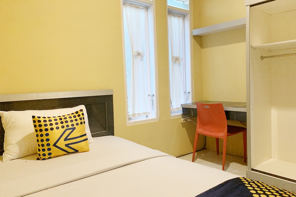 SPOT ON 1936 Mande Guesthouse, Bukittinggi Kota, Bukittinggi