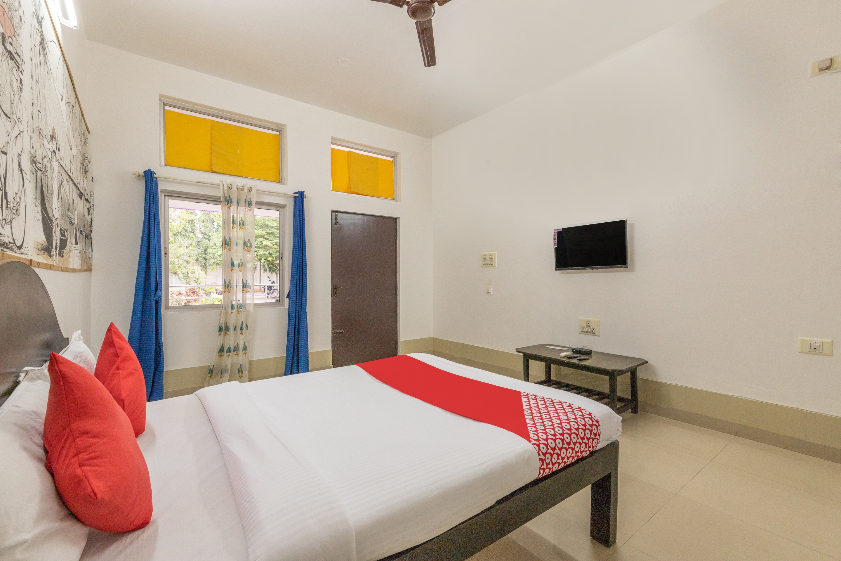 OYO Debut Hotels And Resorts, OYO Rooms Bangalore, Book @ ₹451 - OYO