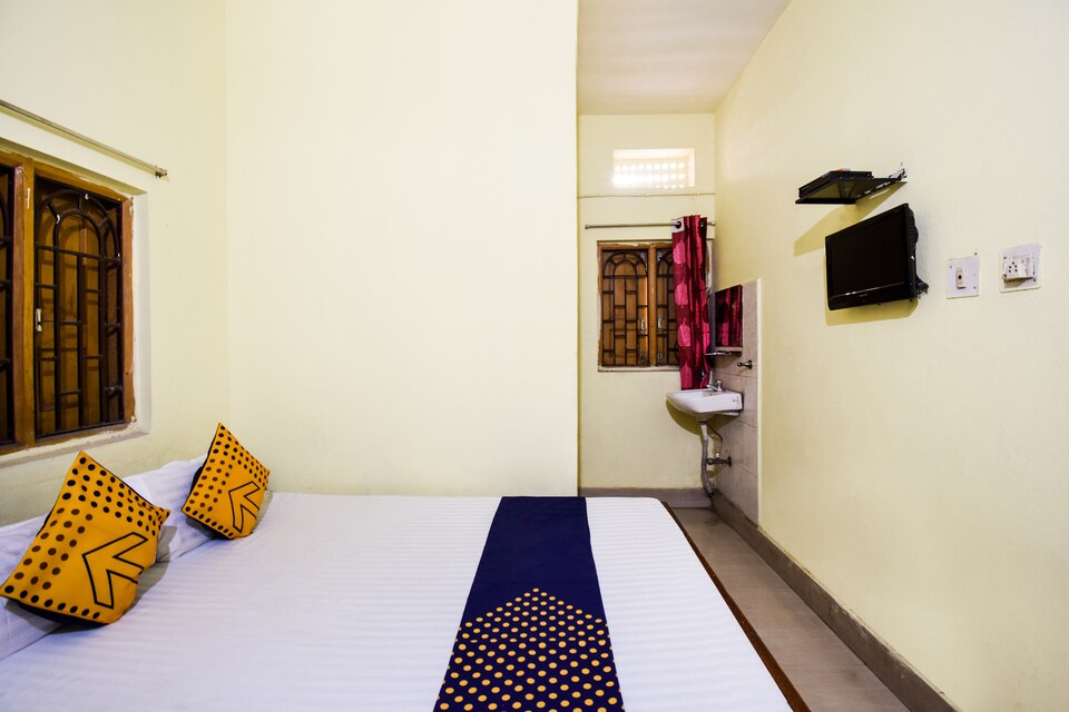 SPOT ON 63911 Hotel Ashirbad Bhawan, Cuttack, Cuttack