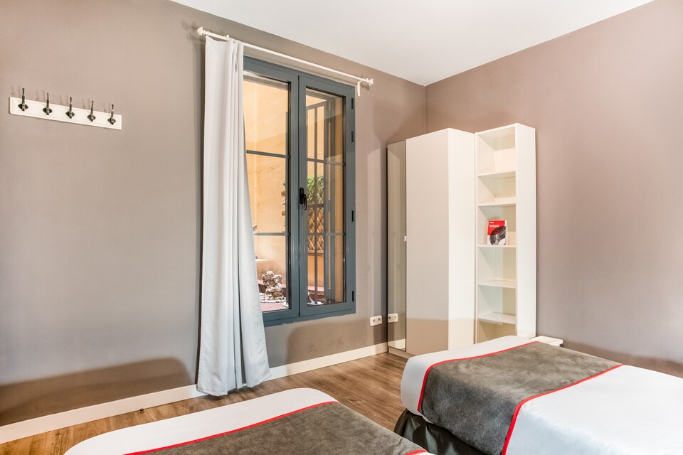 OYO Residencial Doña Berenguela, Chamberi, Madrid