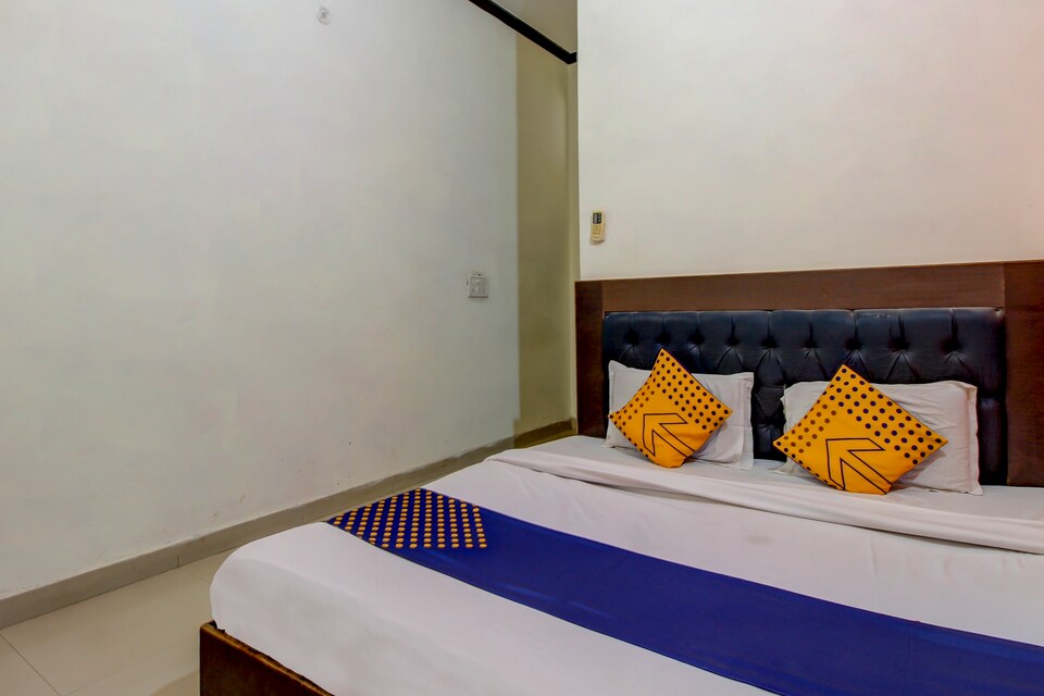 OYO 63922 Hotel Sibarian Crane, Bharatpur, Bharatpur