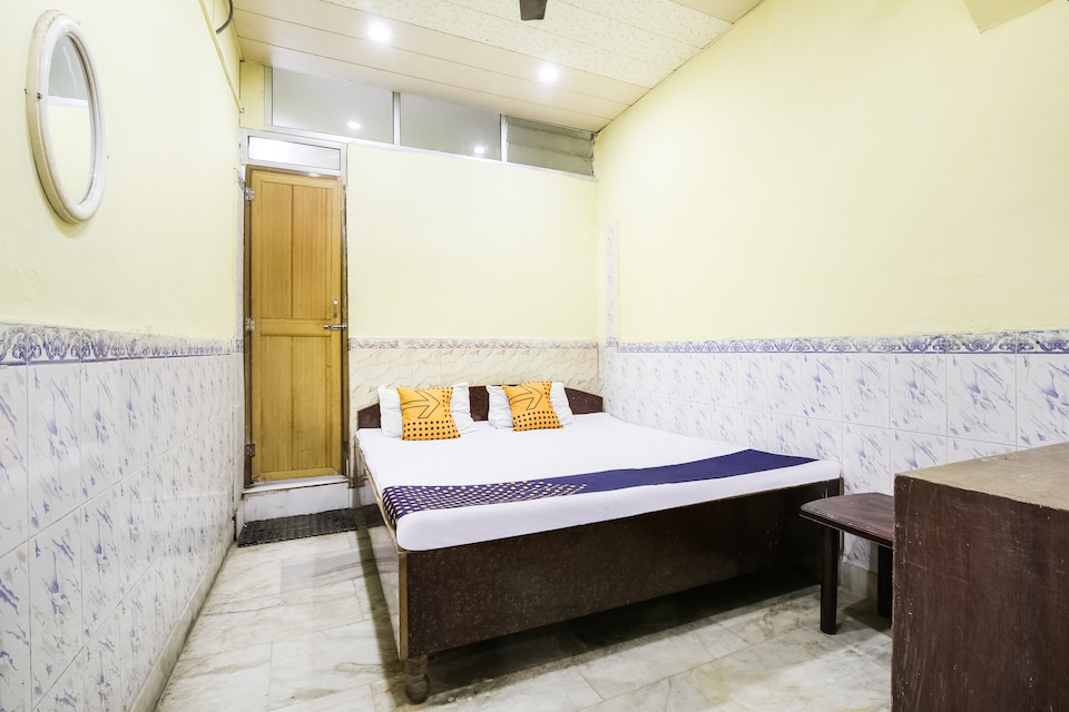 SPOT ON Sado Hotel, Firayalal, Ranchi