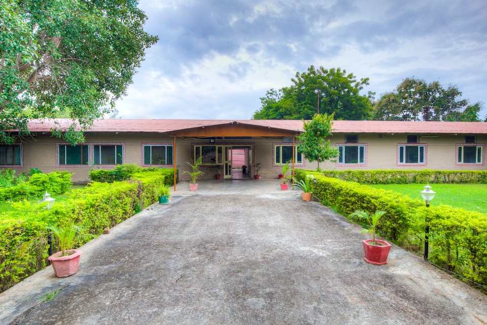 Capital O 63961 Narmada Hills Resort, Omkareshwar City, Omkareshwar