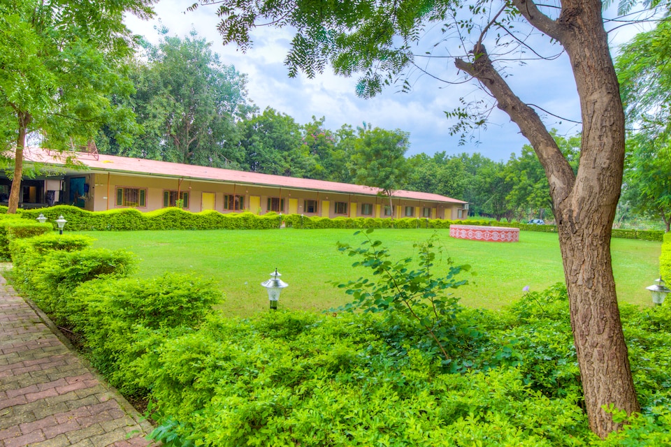 Capital O 63961 Narmada Hills Resort, Omkareshwar City, Omkareshwar