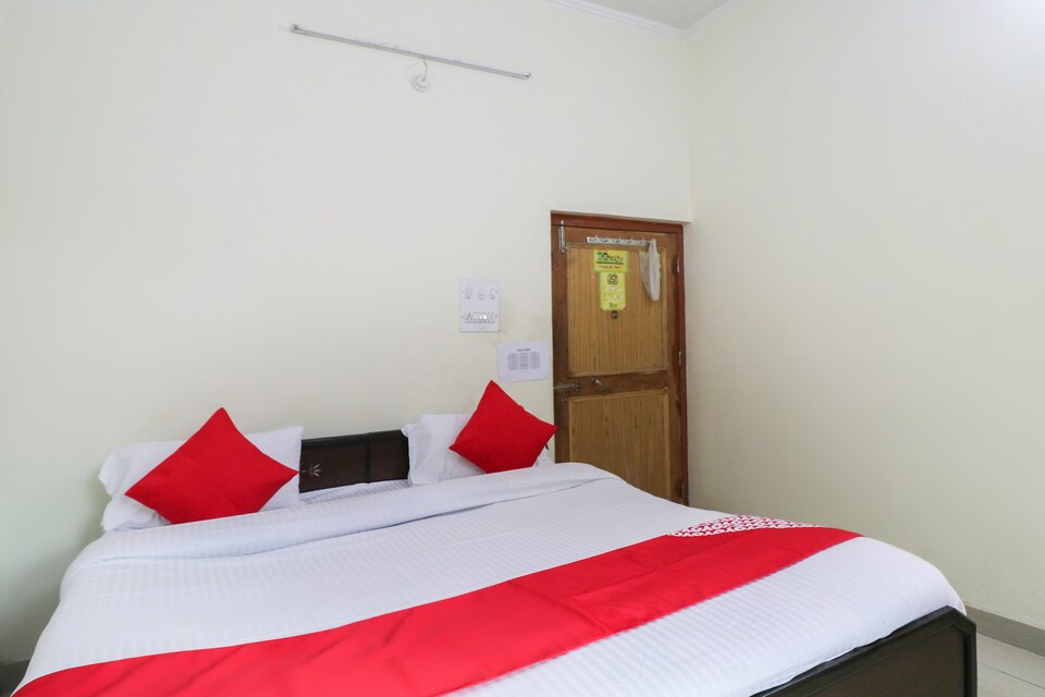 OYO 63966 Jagan Hotel And Restaurant, Chintpurni, Chintpurni