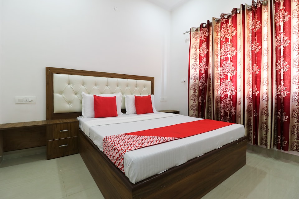 OYO 64004 Hotel Kartar, Zirakpur, Zirakpur