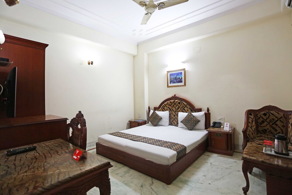 OYO 5180 Hotel Sunstar Residency, Karol Bagh Delhi, Delhi