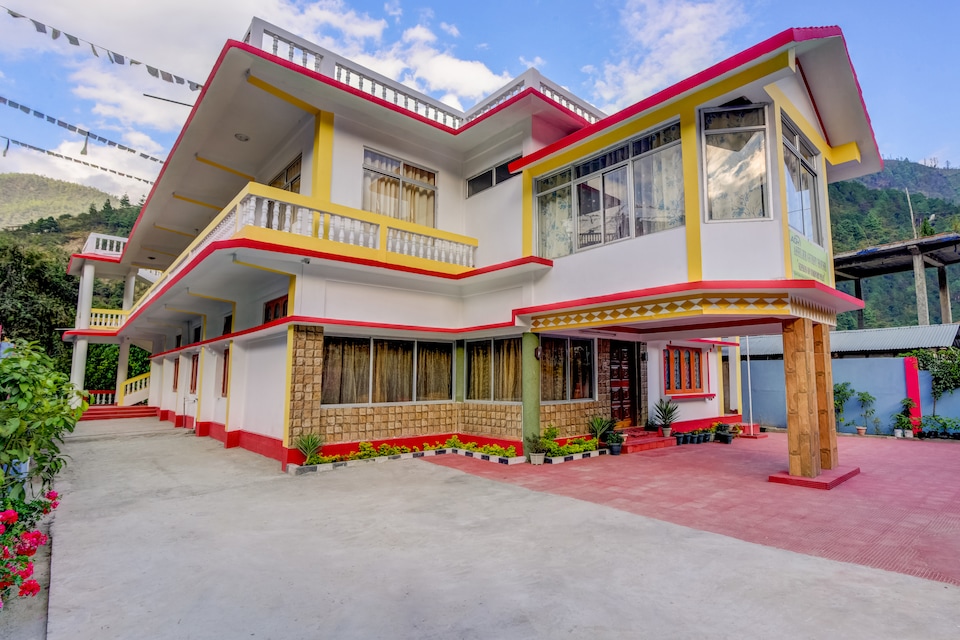 OYO 64005 Ashlee Guest House, Dirang, Tawang
