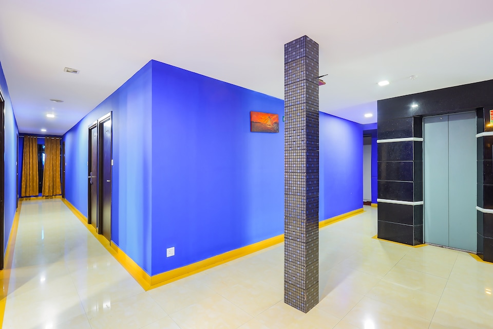 Flagship 64019 Green Dreams Sh College Road, MG Road Kochi, Kochi