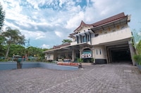 OYO 1962 Anugerah Wisata Hotel