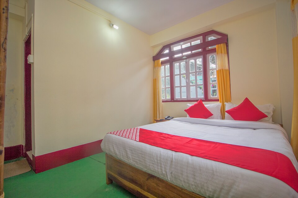 OYO Nervilia Residency, Kaluk- West Sikkim, पेलिंग