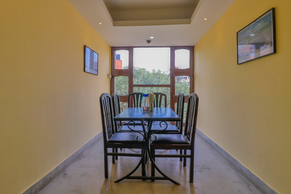 OYO 657 Hotel Everest Mount Holiday, Thamel Kathmandu, Kathmandu