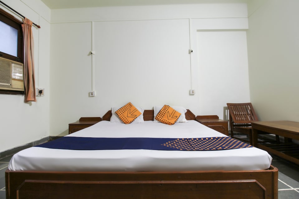 SPOT ON 64045 Hotel Indrayani , Bhosari, Pune