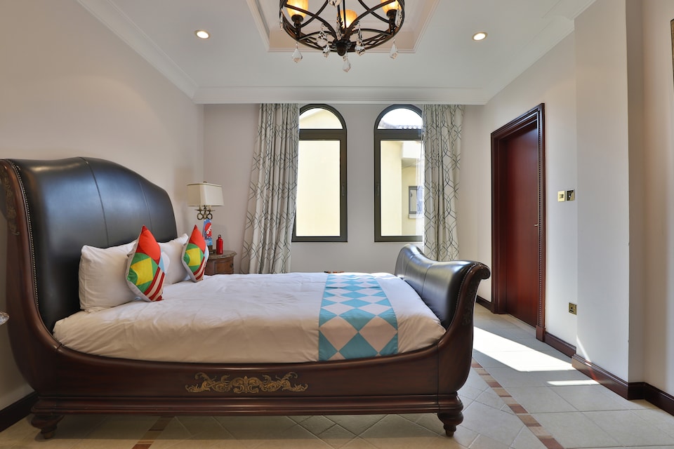 OYO 359 Home Villa K55, Palm Jumeirah Dubai, Dubai