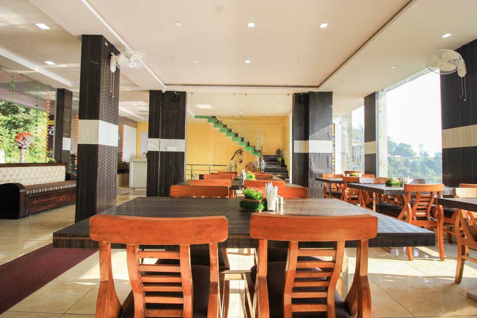 Capital O 64063 Sun Stars Inn, Mall Road Nainital, Nainital