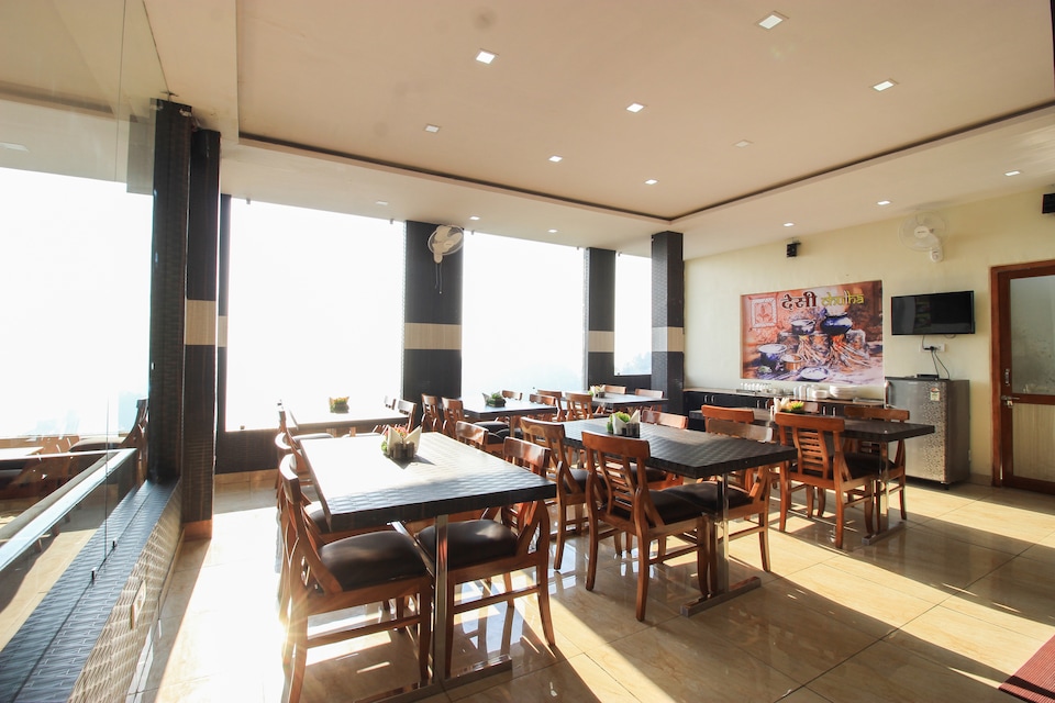 Capital O 64063 Sun Stars Inn, Mall Road Nainital, Nainital