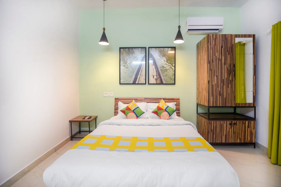 OYO 64064 Home Riyas Sainulabdeeb, Thampanoor Trivandrum, Trivandrum