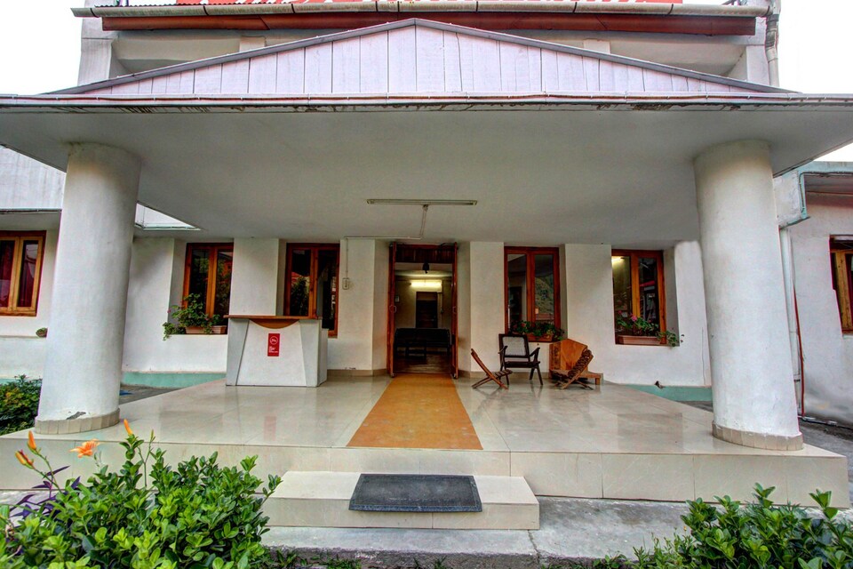 OYO 5186 near Airport, Kullu, Kullu