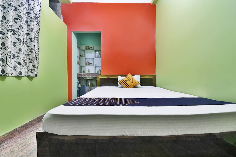 SPOT ON 64082 Bhagwat Inn, Patna Station, Patna