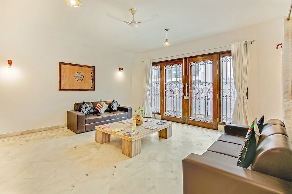 OYO Home Spacious Stay Near Aster Public School, Greater Noida, Noida