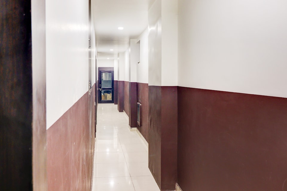 OYO 64104 Sofia Hotel, Hisar, हिसार