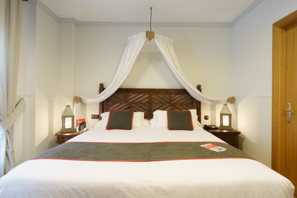 OYO Hotel Boutique Reina Mora, Granada, Granada