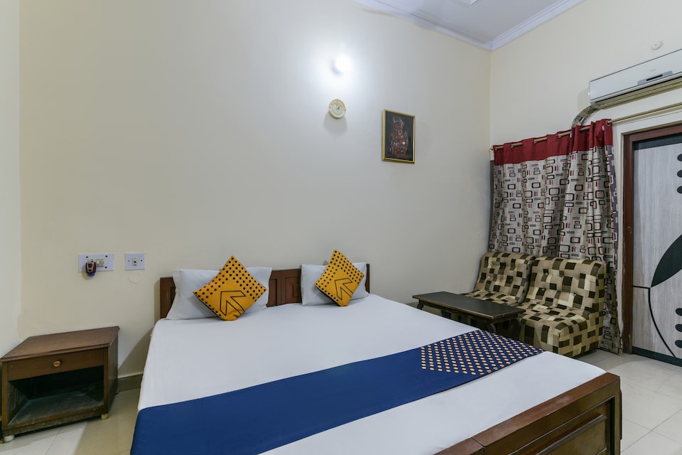 SPOT ON 64107 Narain Guest House, Bahraich, Bahraich
