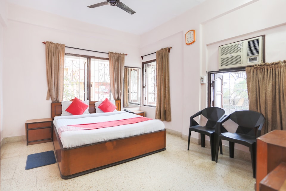 Hotel O New Metro Guest House, Gariahat Kolkata, Kolkata