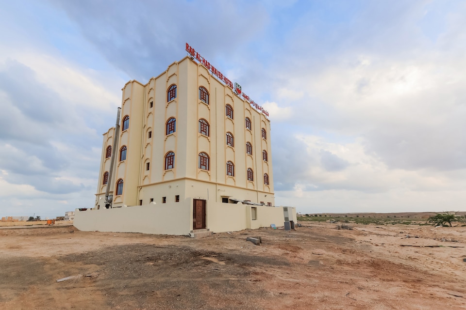 Super OYO 107 Ras Al Hadd Waves Hotel, Ras Al Hadd, Ras Al Hadd