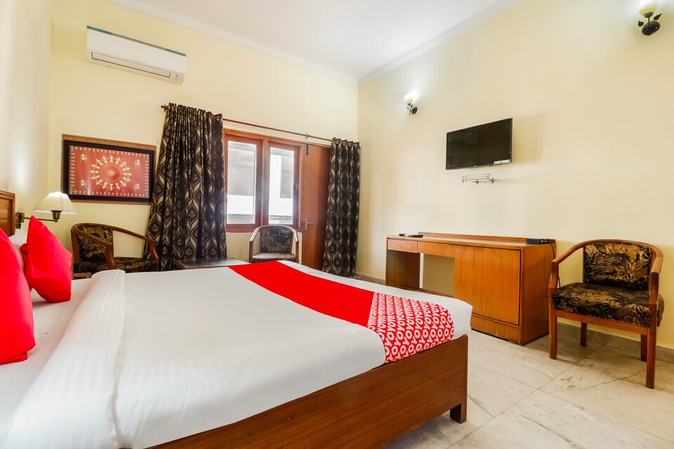 OYO 64127 Hotel Chhatarpur Regency, Chhatarpur, Chhatarpur