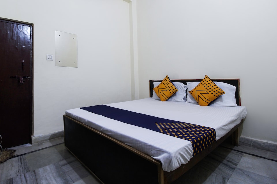 SPOT ON Shyaam Sundar Guest House, Taj Ganj Agra, Agra