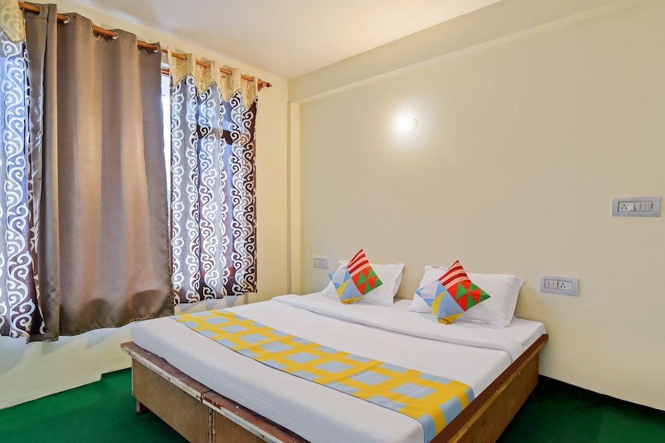OYO Home 64138 Peaceful Stay Burwa, NH 21 Manali, Manali
