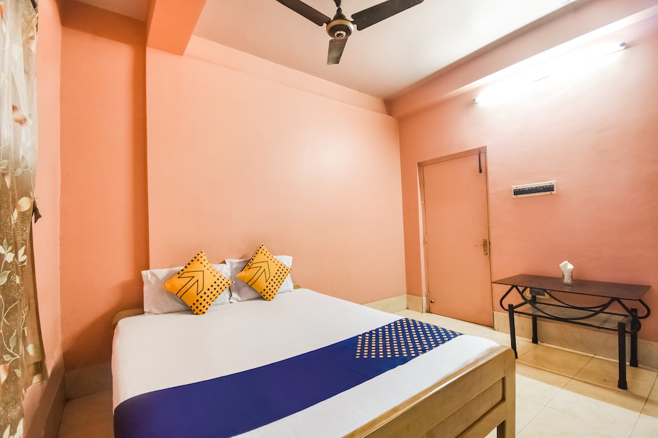 OYO 64162 R. K. Lodge, Silchar, Silchar