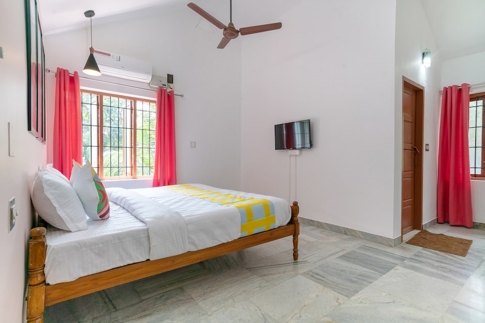 OYO Home 64169 Mangalam Villa, Edapally Kochi, Kochi