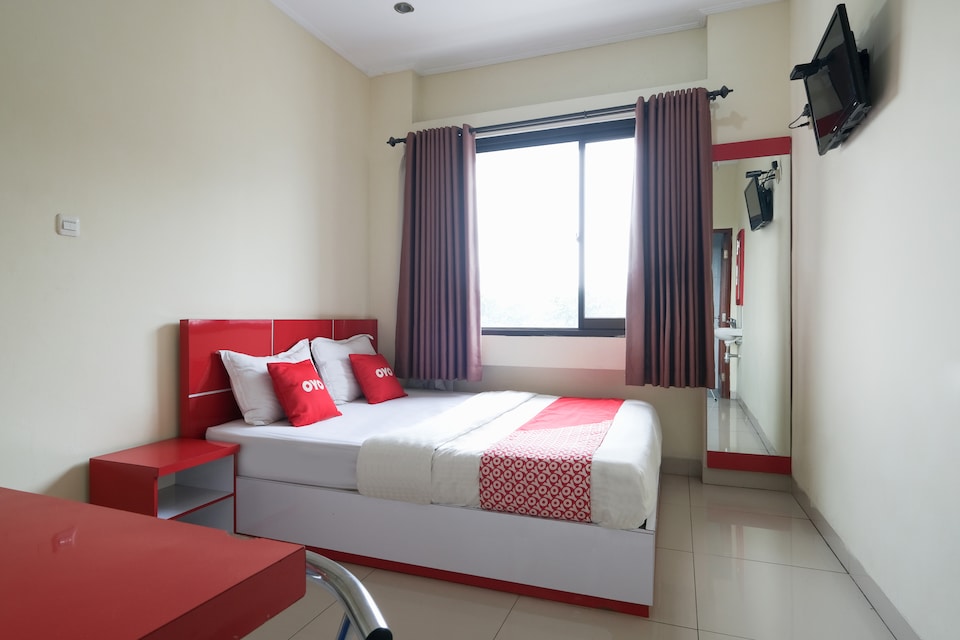 OYO 1997 Bee M Guesthouse, Soekarno Hatta, Bandung