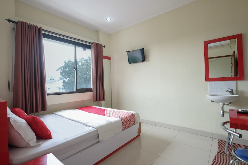 OYO 1997 Bee M Guesthouse, Soekarno Hatta, Bandung