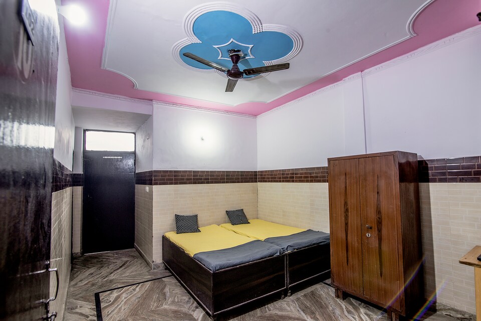 OYO LIFE NOD802 Nr JIIT sector 128, Noida City, Noida