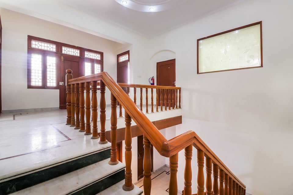 Hotel O Pratham Inn, Gomti Nagar Lucknow, Lucknow