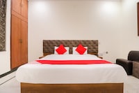 Hotel O Pratham Inn