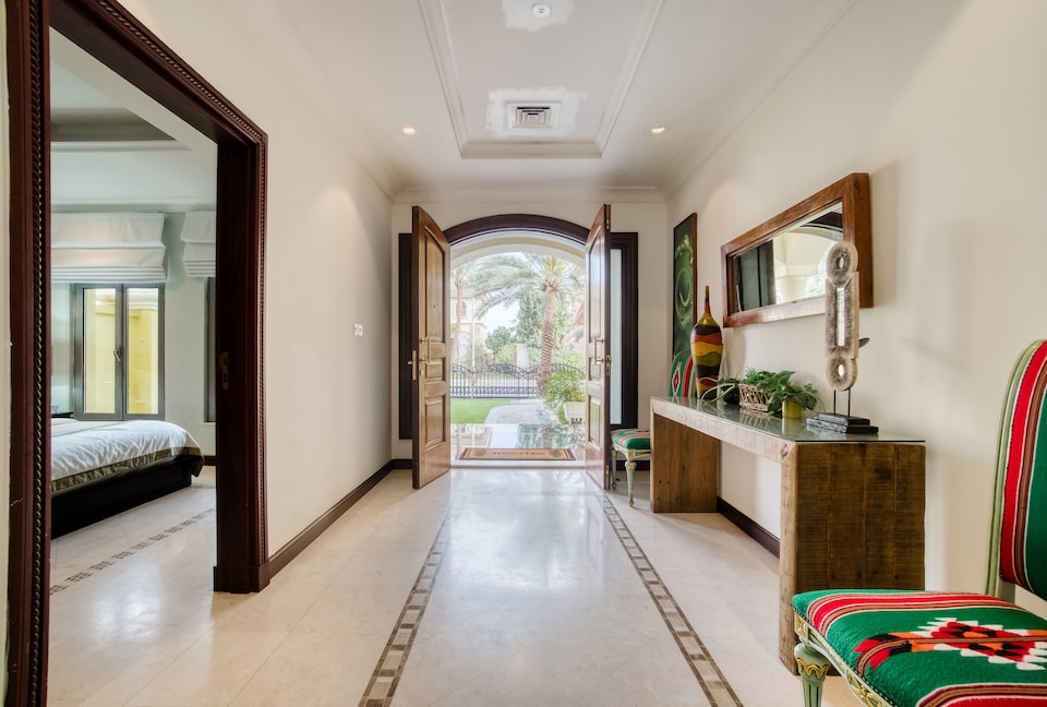 OYO 375 Home Villa E60, Palm Jumeirah Dubai, Dubai