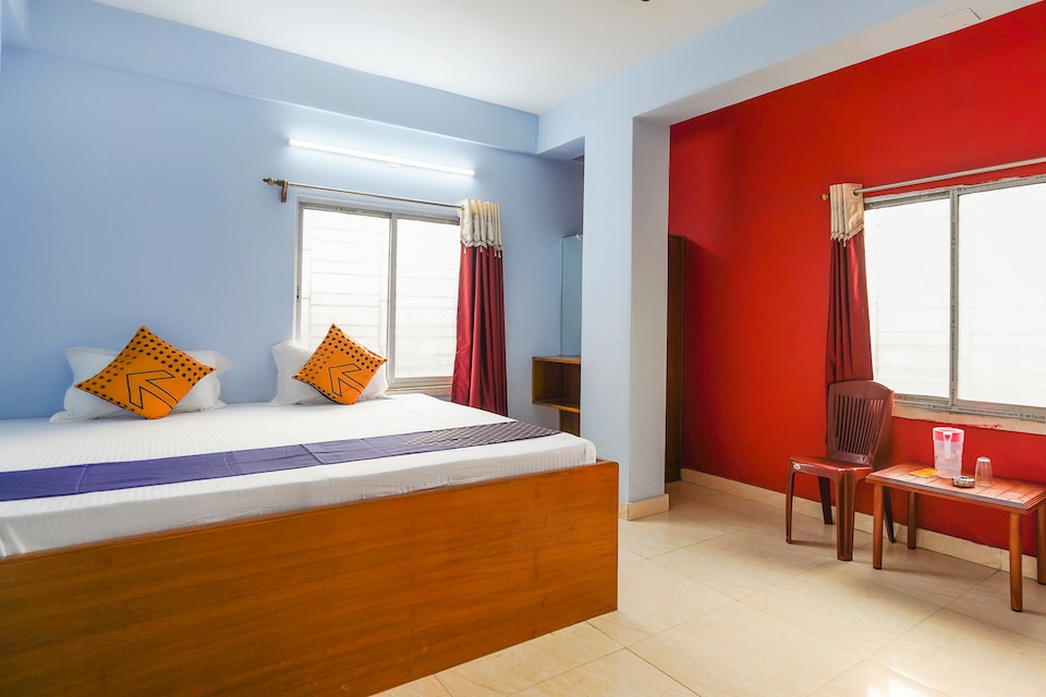 SPOT ON Silver Green, VIP Road Kolkata, Kolkata