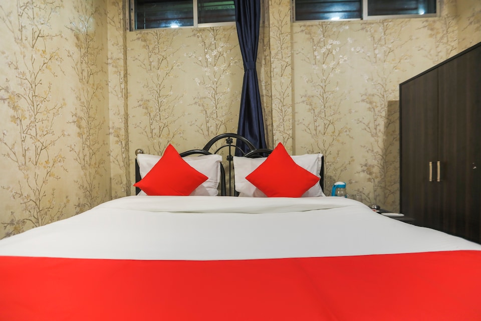 OYO 64202 Shaan Guest House, Esplanade Kolkata, Kolkata