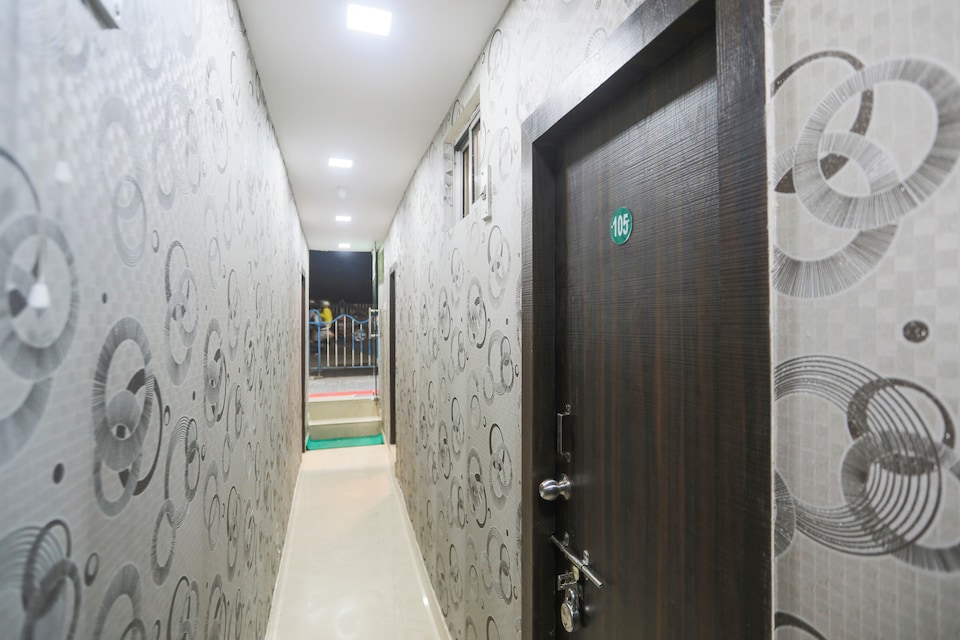 OYO 64202 Shaan Guest House, Esplanade Kolkata, Kolkata